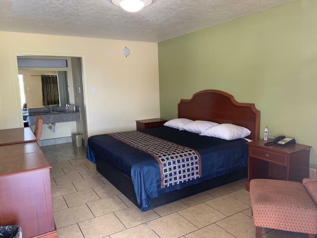 Texas Inn Beaumont Buitenkant foto
