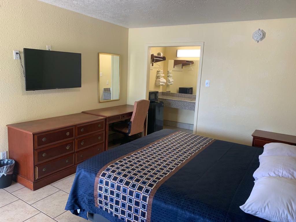 Texas Inn Beaumont Buitenkant foto